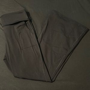 Women’s Aerie offline The Hugger fold over flare hi-rise leggings size XL